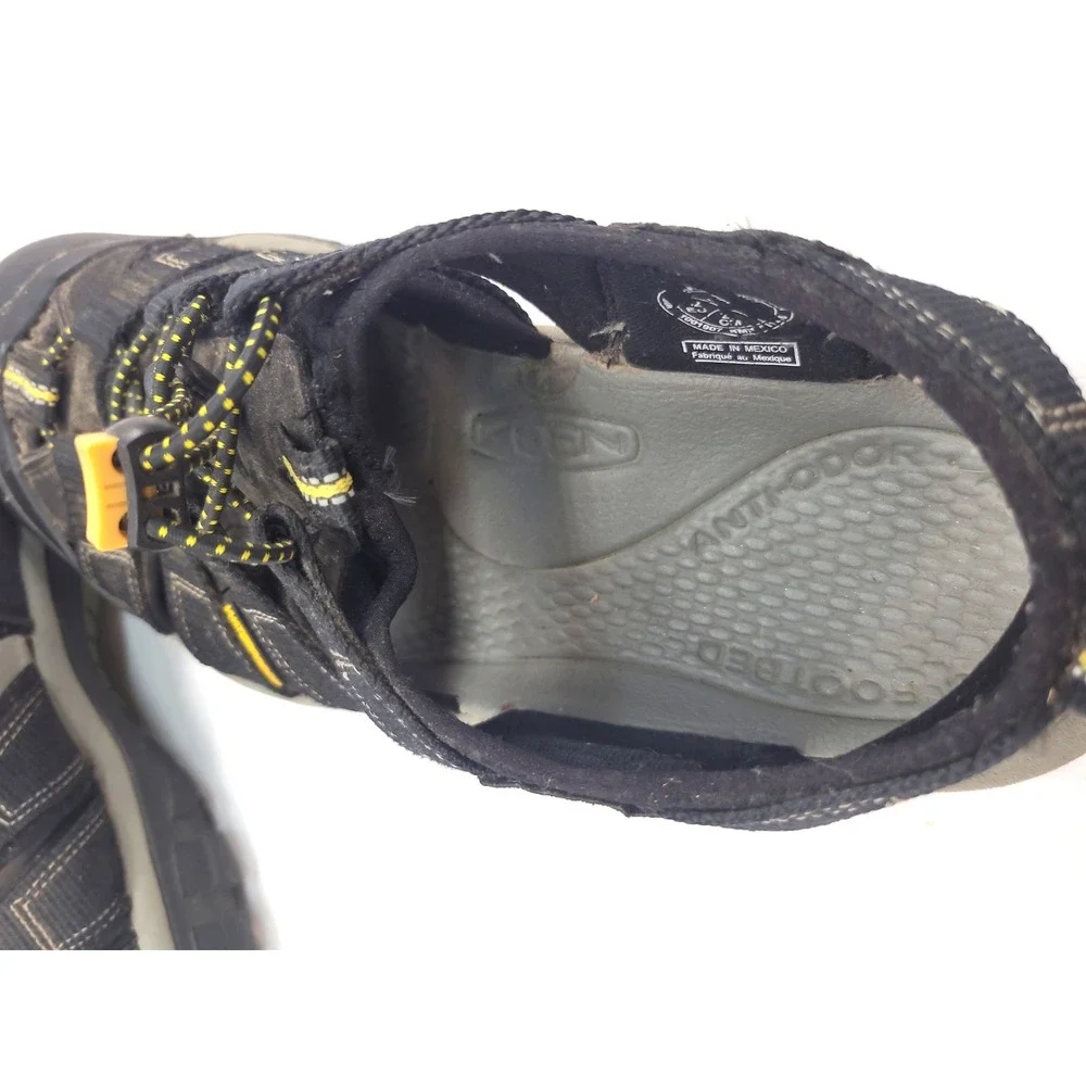 Keen Newport H2 Water Sandals Closed Toe Fisherman Sandals Athletic Black Men 9